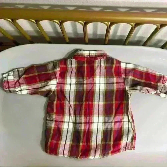 No flaws gap holiday button down holiday striped flannel baby boy 3-6 months - Picture 3 of 3
